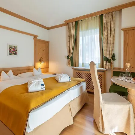 Otel Teresa San Vigilio Di Marebbe