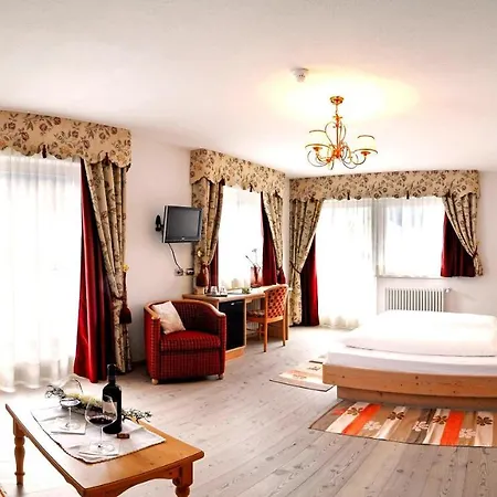Teresa Otel San Vigilio Di Marebbe